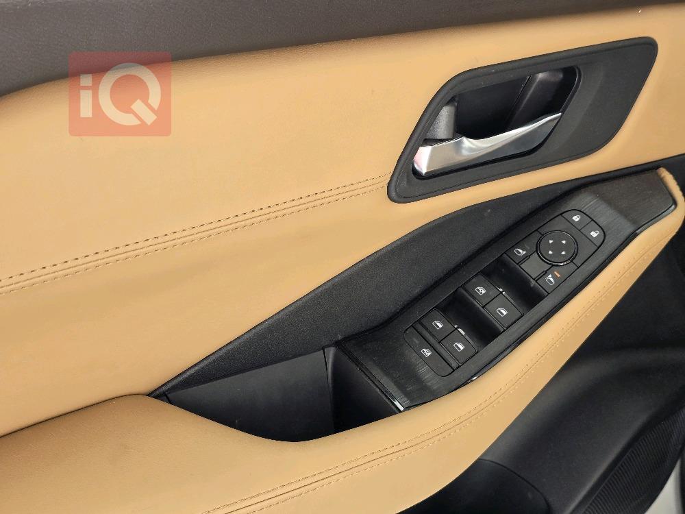 نيسان إكستيرا